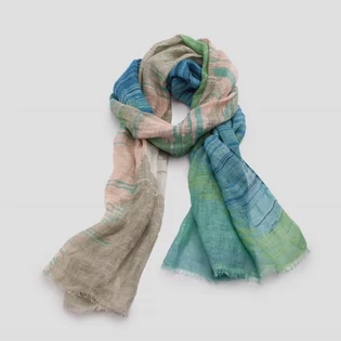 Sapka, kesztyű, sál