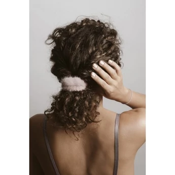 füzy FUR szőrme hajgumi, szín: pink, rózsaszín füzy FUR szőrme hajgumi, szín: pink, rózsaszín