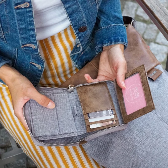 zwei-bags OW1 pénztárca, szín: ice